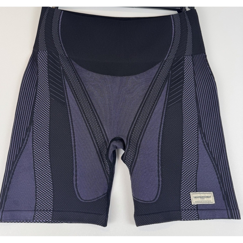 The Giving Movement Seamless High Rise Biker Shorts Black Charcoal Size L